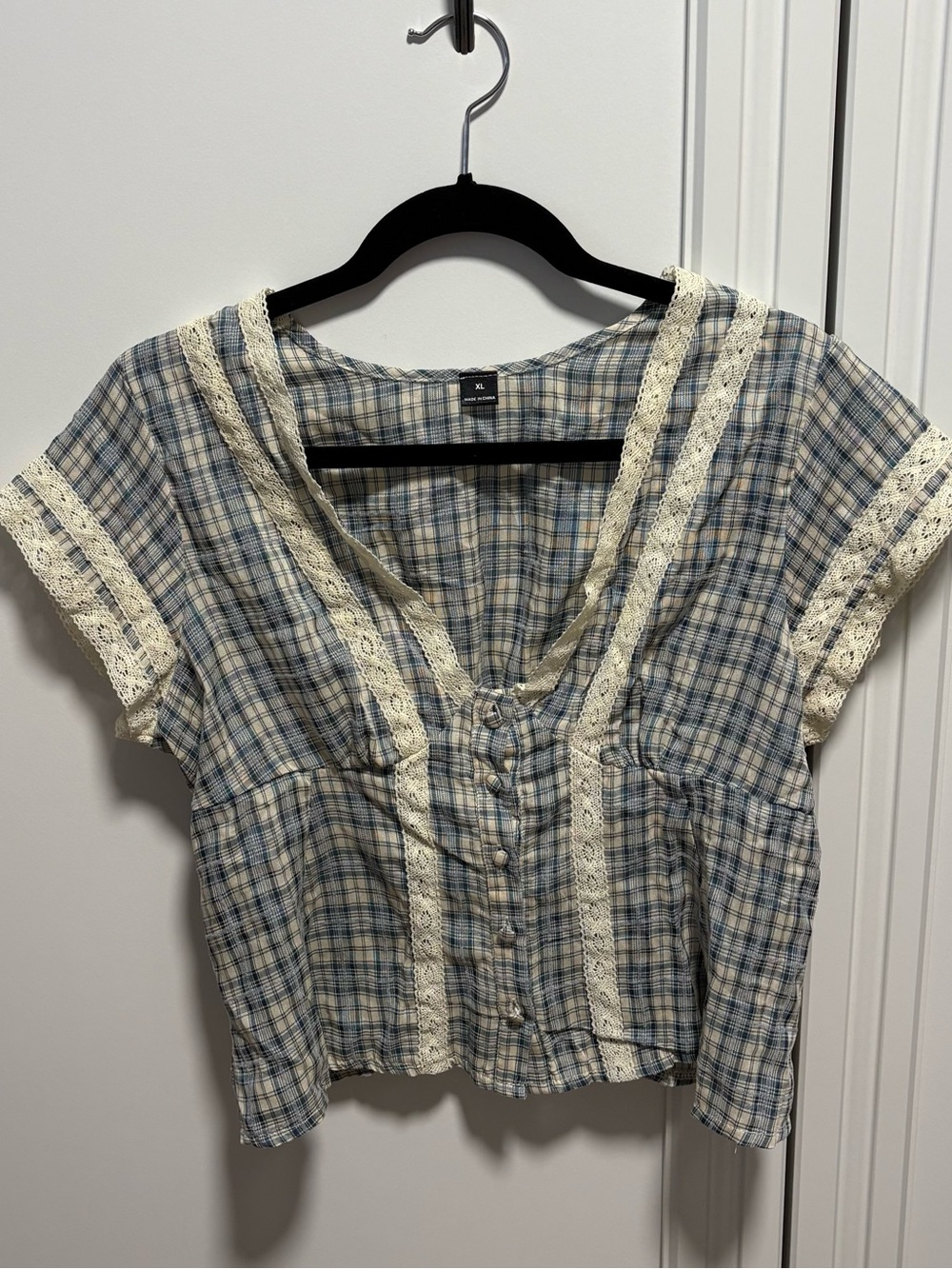 SHEIN Blue and White Plaid Lace-Trim Button Front Blouse NWOT